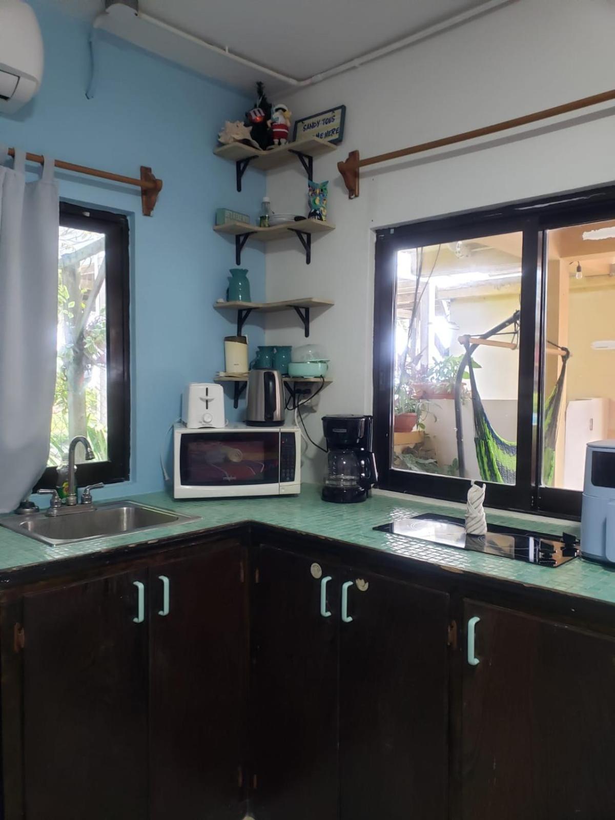 Beach Club Condos At Popeyes Caye Caulker Εξωτερικό φωτογραφία