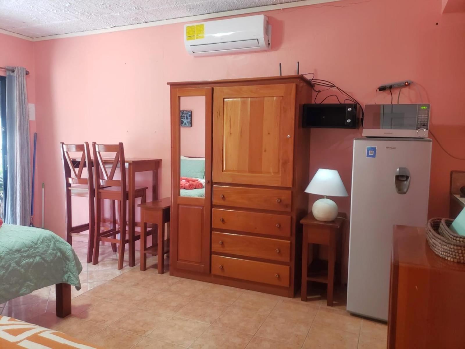 Beach Club Condos At Popeyes Caye Caulker Εξωτερικό φωτογραφία
